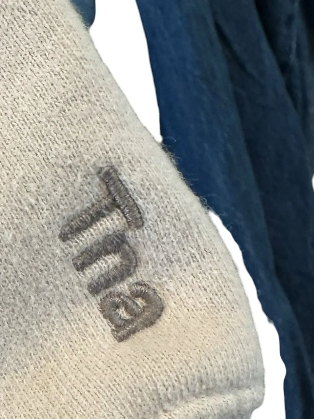 TNA Cropped Half-Zip Pullover Sweatshirt - Light Beige - Picture 4 of 6